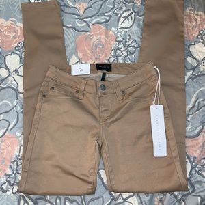 Women’s skinny pants